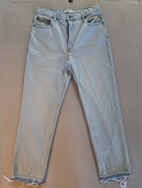Abercrombie & Fitch '90's Straight Ultra High-Rise Light Blue Straight Jeans 31
